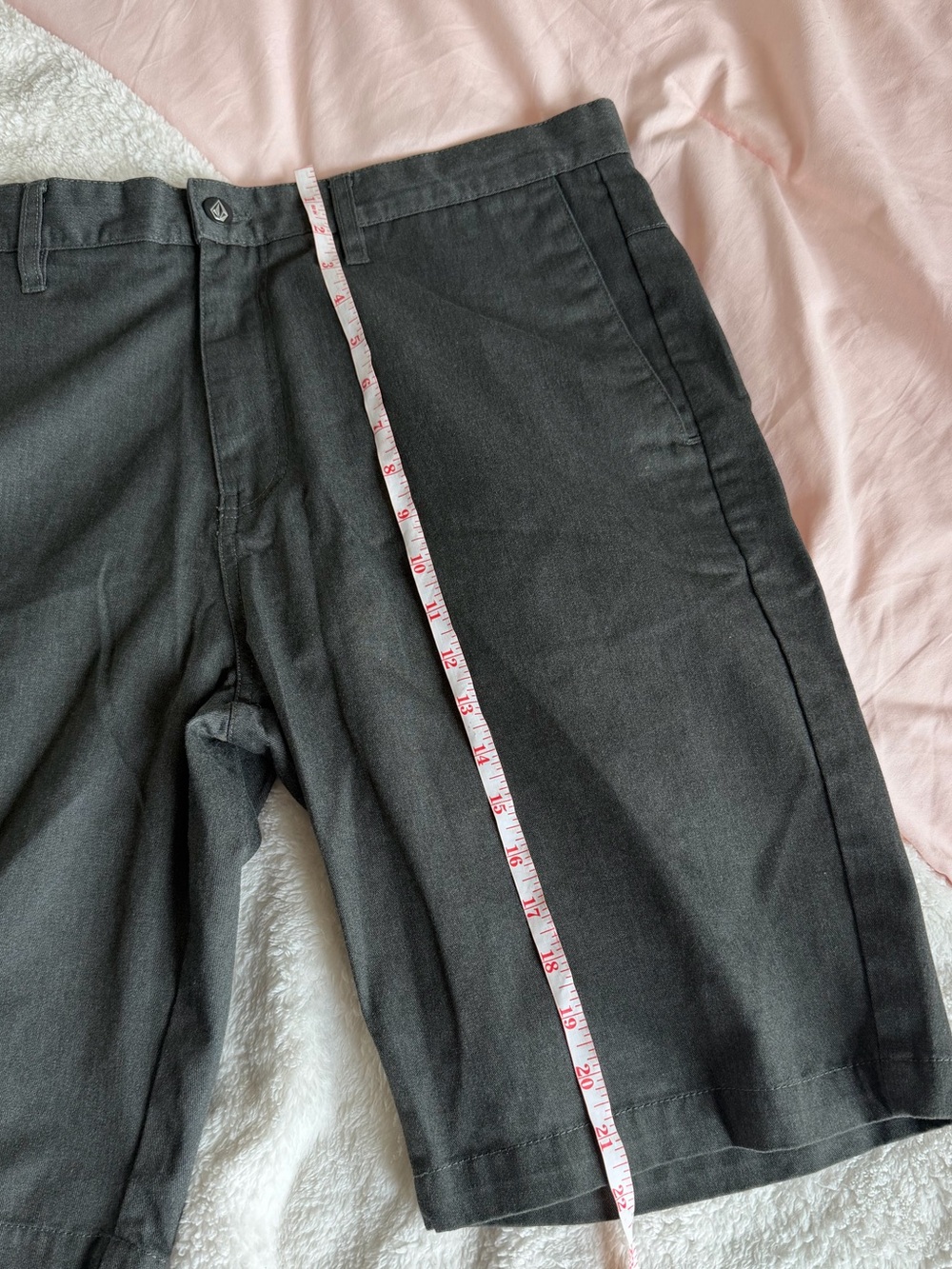 Volcom - Men Shorts - Picture 7 of 8